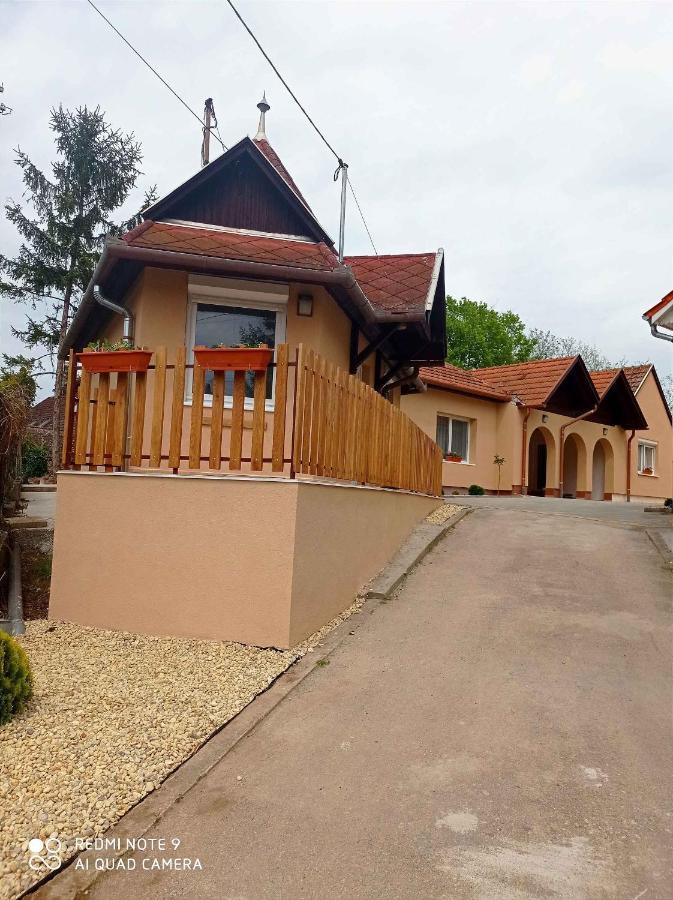 Apartment In Balatonlelle 40765 ภายนอก รูปภาพ