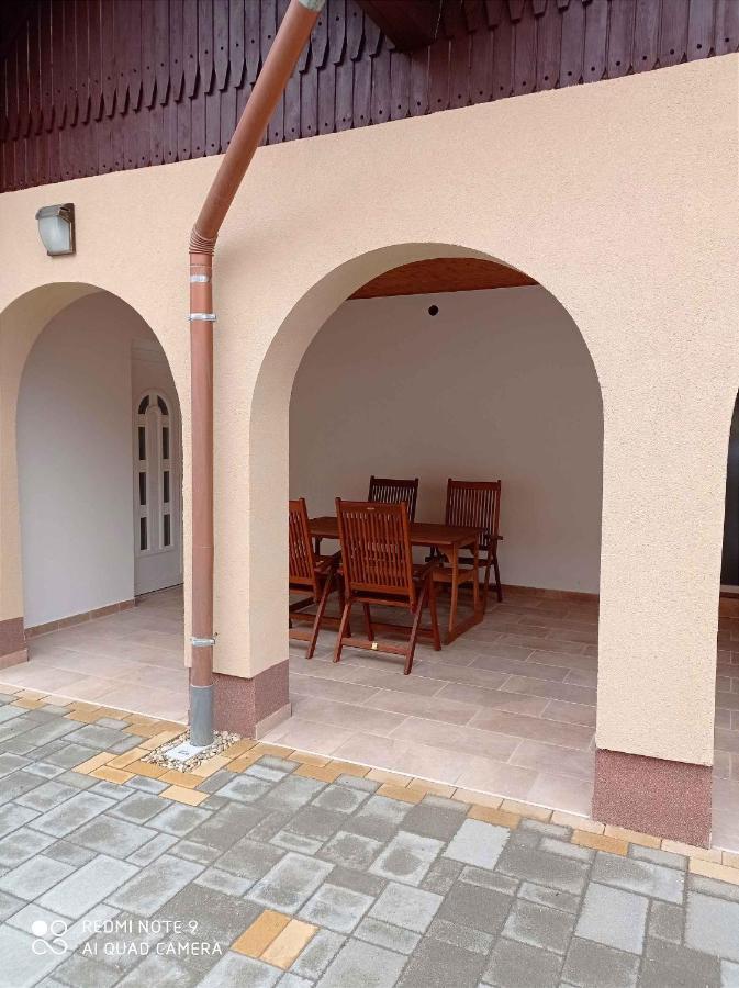 Apartment In Balatonlelle 40765 ภายนอก รูปภาพ