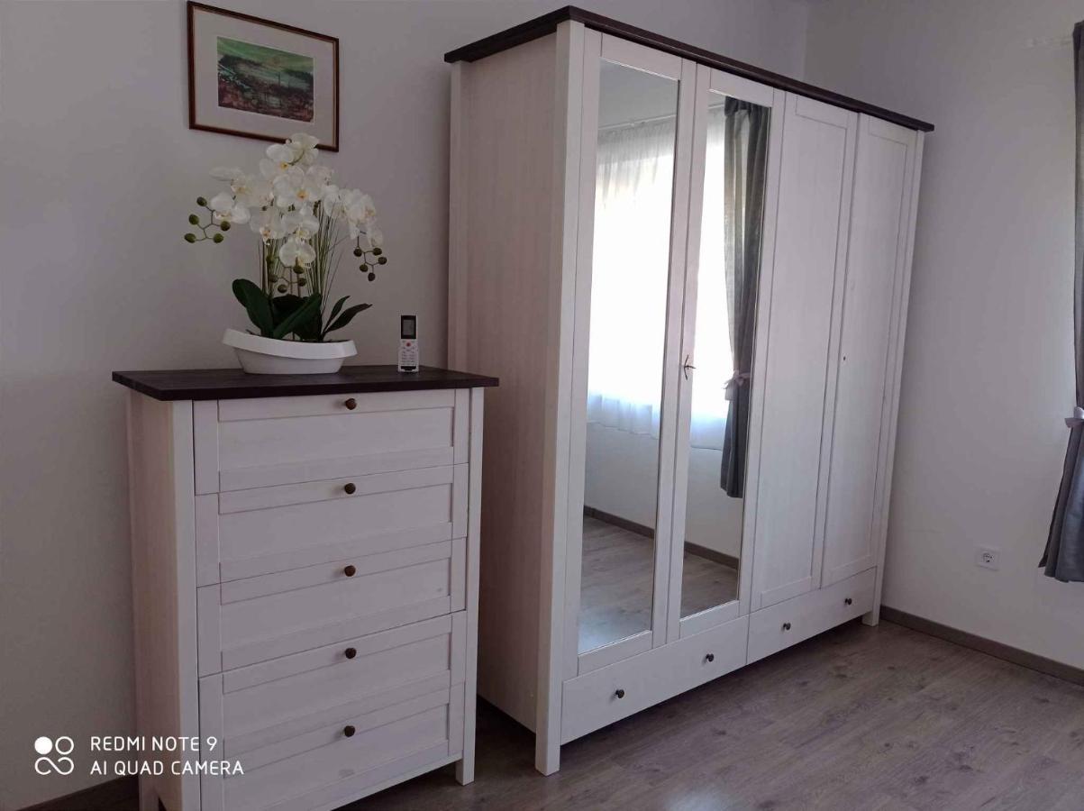 Apartment In Balatonlelle 40765 ภายนอก รูปภาพ